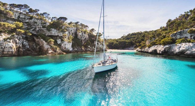 Escapada en velero por Costa Brava