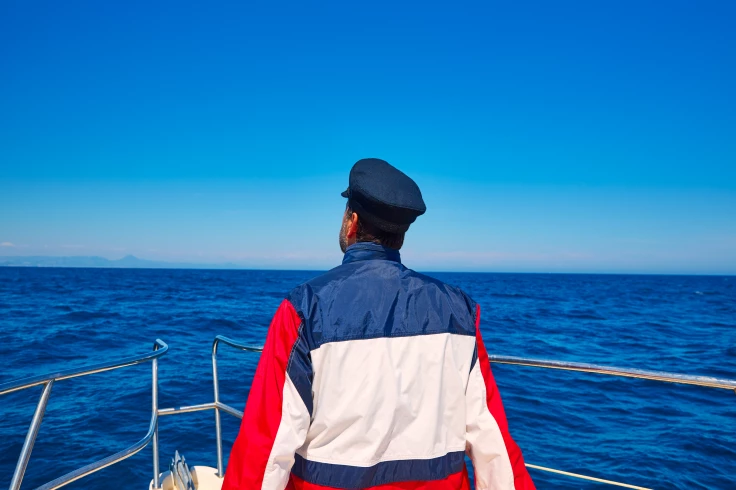 Títulos náuticos España