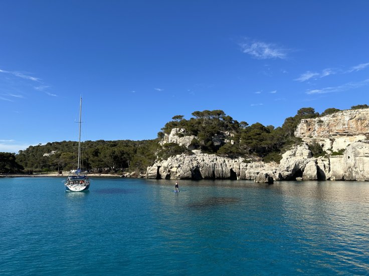 Navegación en velero por Menorca