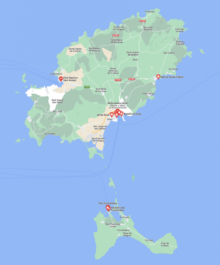 Puertos para alquilar un barco en Ibiza