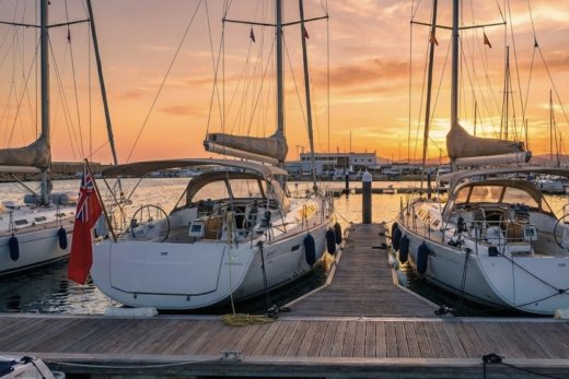 Los títulos náuticos ingleses requieren 6 veces más días de prácticas que los españoles.