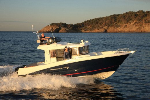 Barracuda, la gama de Beneteau para aficionados a la pesca