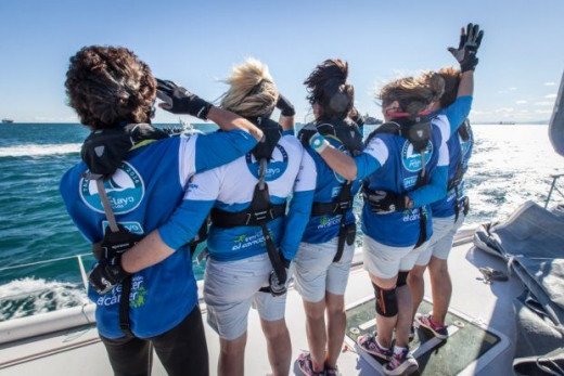 Cinco mujeres que superaron el cáncer finalizan el reto de cruzar el Atlántico