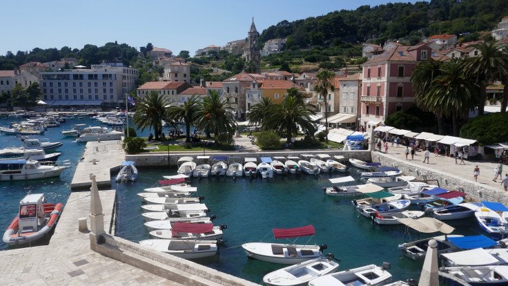 isla-hvar