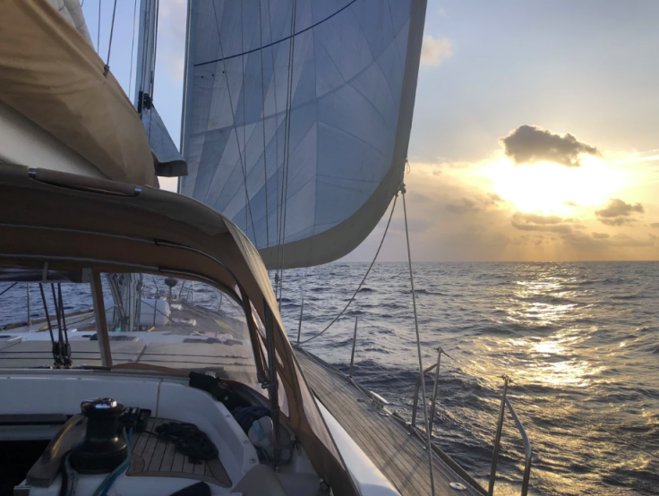 Travesía y Prácticas de Navegación en Gran Velero: Valencia-Columbretes