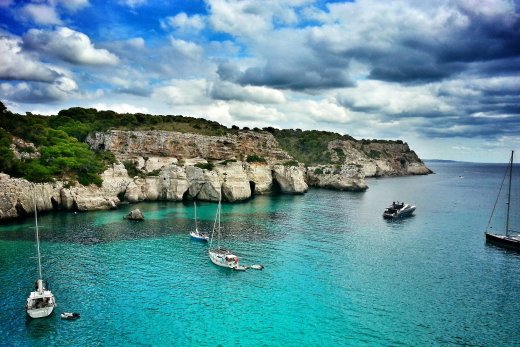10 propuestas para navegar este verano por Baleares