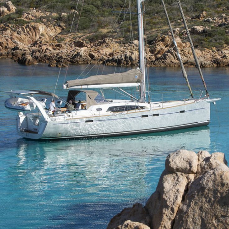 Barco vela crucero