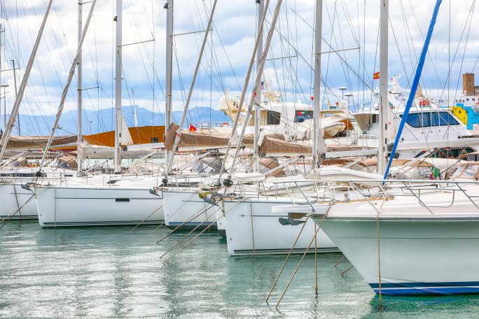 ¿Cuánto se deprecia un velero cada año?