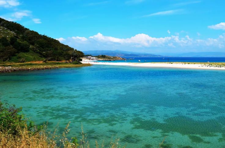 Travesía por Rías Baixas y Parque Nacional Islas Atlánticas