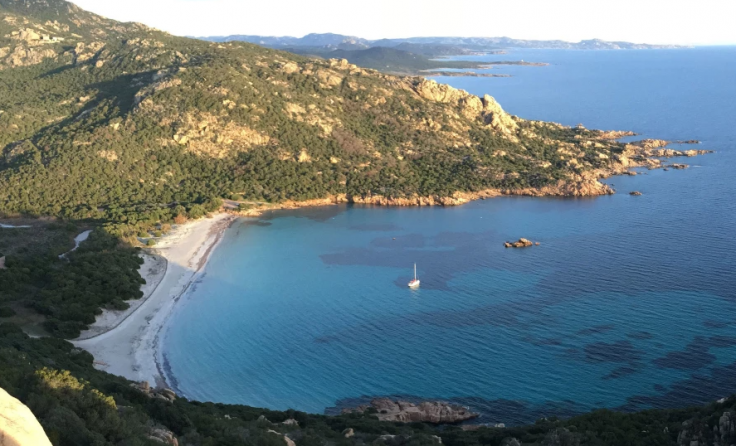 navegar por cerdeña y córcega