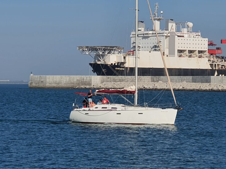 Navegación por el Estrecho desde Cádiz