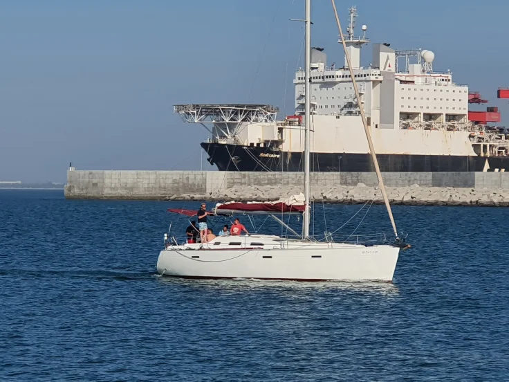 Navegación por el Estrecho desde Cádiz