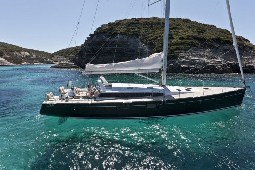 Beneteau Sense 55. En plena armonía con el mar.