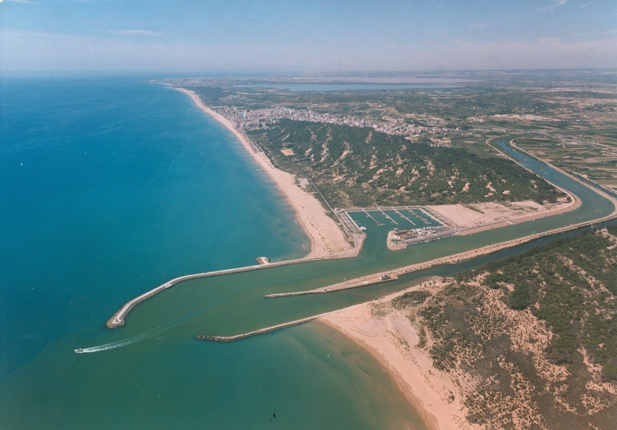 Puerto Deportivo Marina de las Dunas Alicante 12
