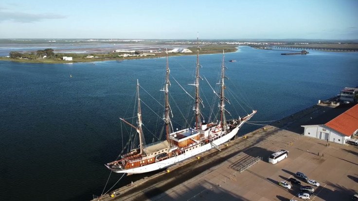 El Sea Cloud en el Muelle de Levante