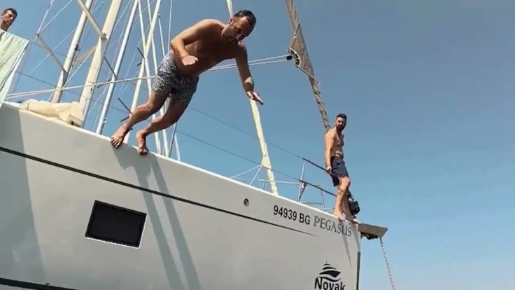 ¡Novedad 2026! Flotilla en Catamarán por Ibiza & Formentera, ideal para solteros.